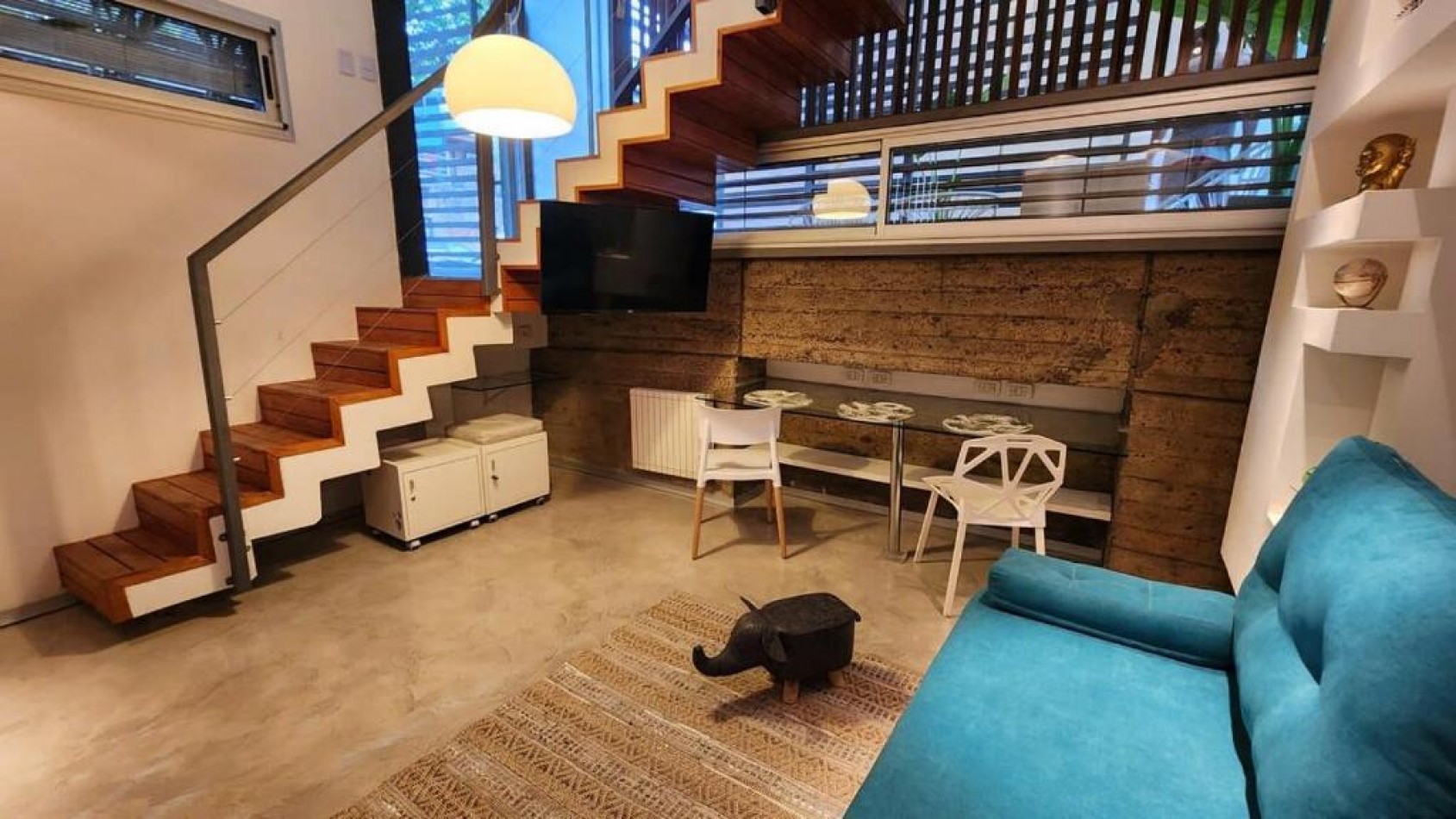 NUEVO PRECIO! Exclusivo duplex de 2 ambientes con patio, en moderno complejo de PHs, zona Palermo Soho.
