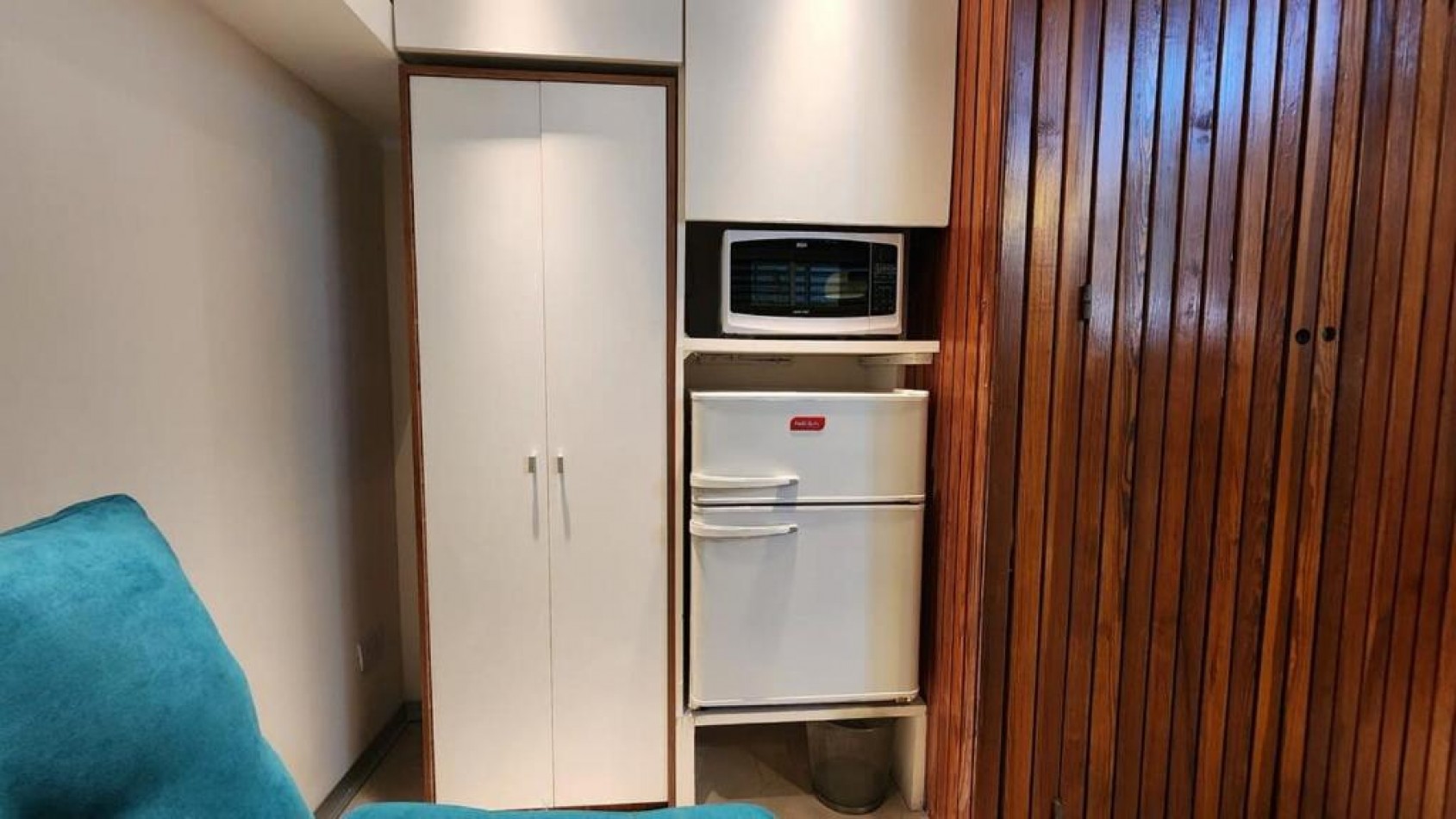 NUEVO PRECIO! Exclusivo duplex de 2 ambientes con patio, en moderno complejo de PHs, zona Palermo Soho.