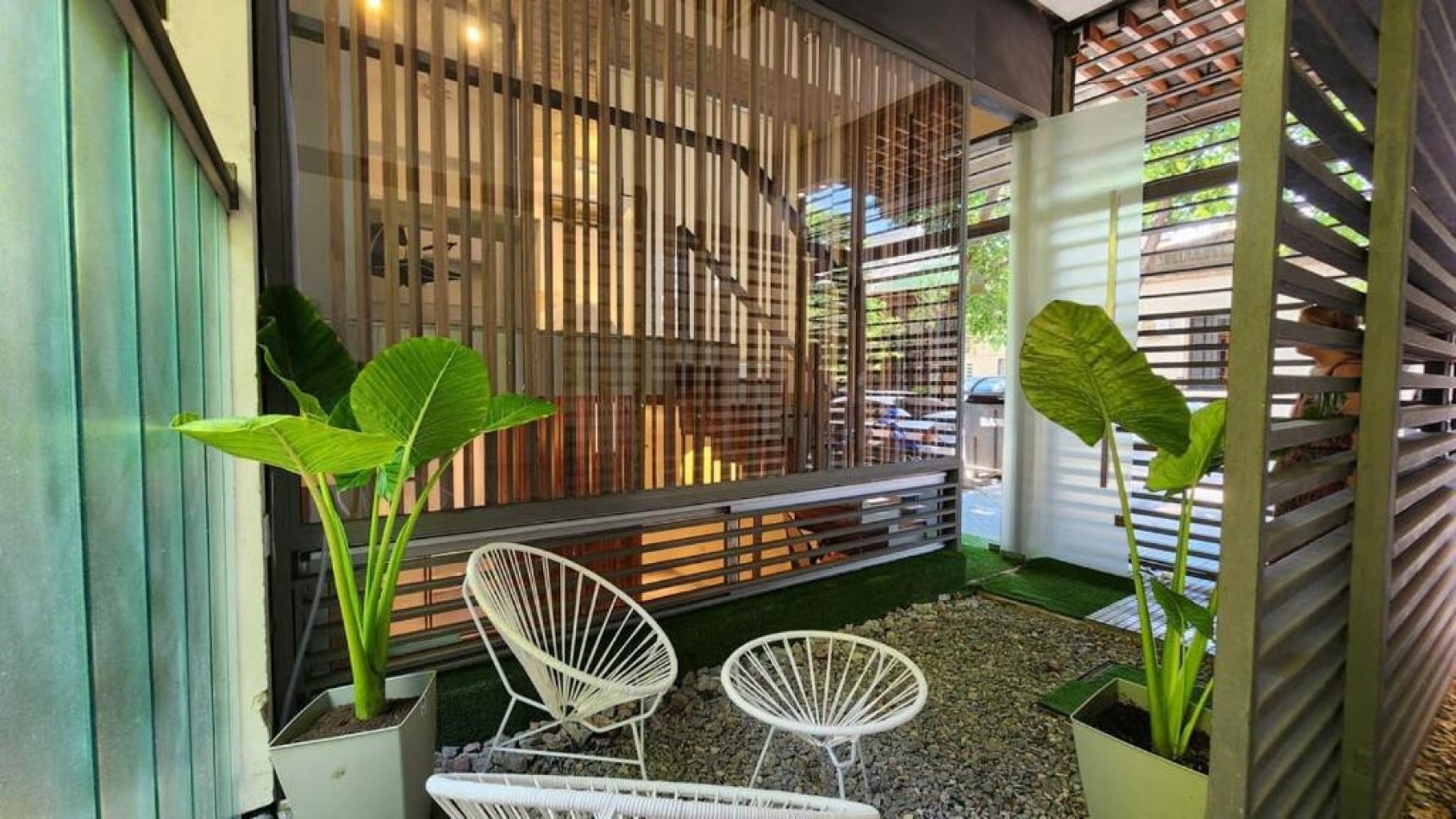 NUEVO PRECIO! Exclusivo duplex de 2 ambientes con patio, en moderno complejo de PHs, zona Palermo Soho.