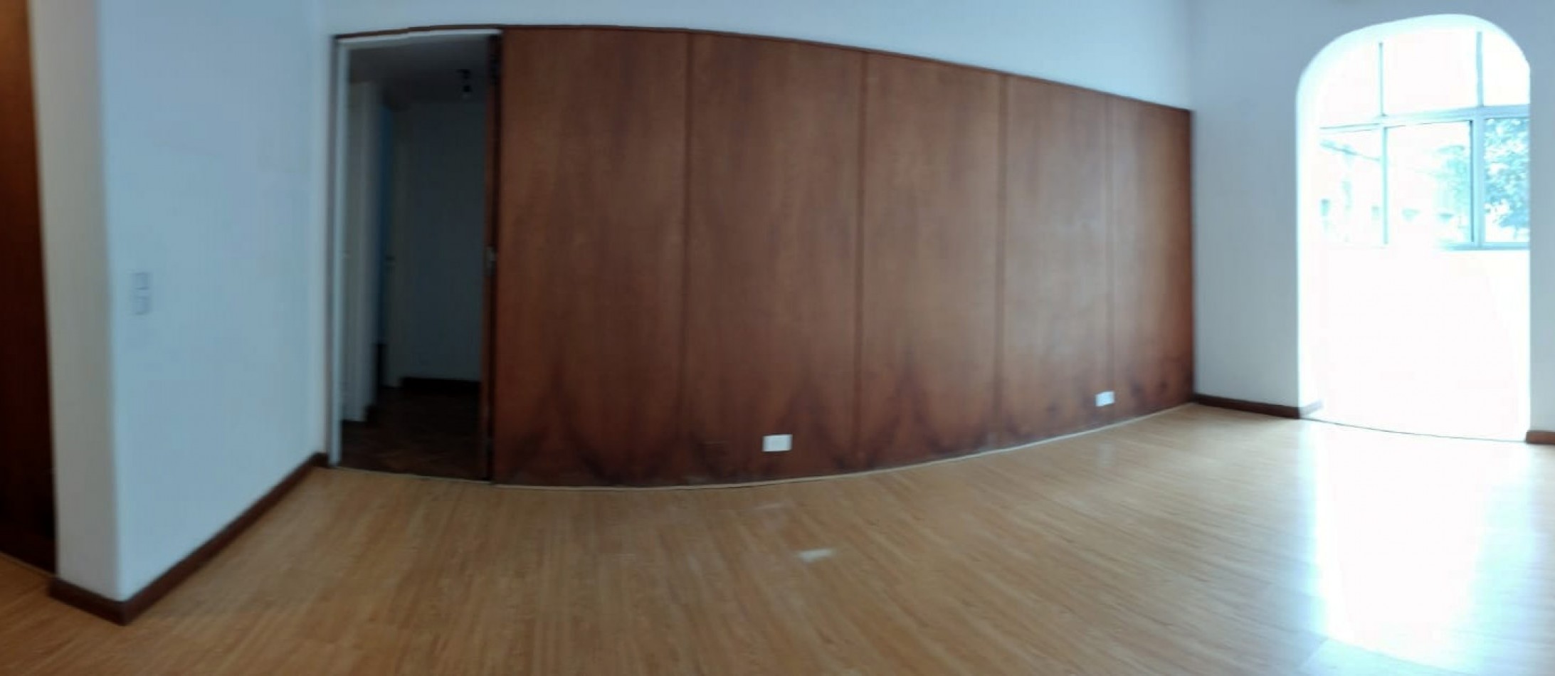Excelente 3 ambientes con dependencia al contrafrente con vista a pulmon / Zona UADE