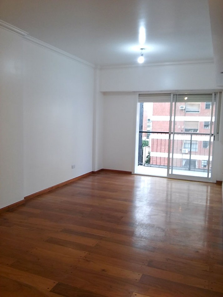 Departamento en alquiler, Belgrano - Capital FederalExcelente 3 amb de Categoria c/COCHERA fija cubierta. Cramer al 2100, Belgrano
