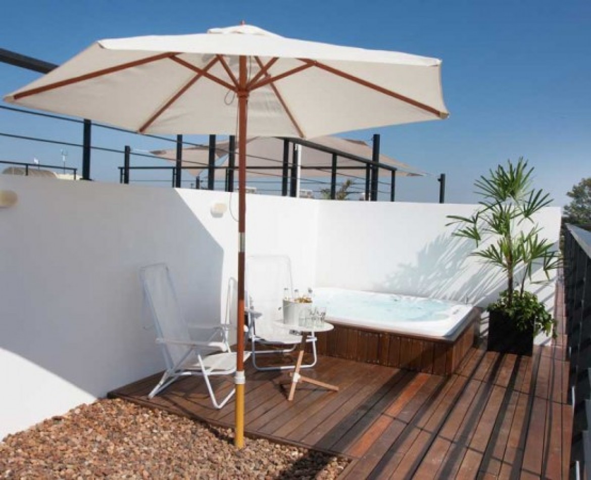 Nuevo Precio!! Excelente 3 amb c/ terraza c/ parrrilla y Jacuzzi + coch y baul. en Edificio "Alma de Agua". Federacion- Entre Rios